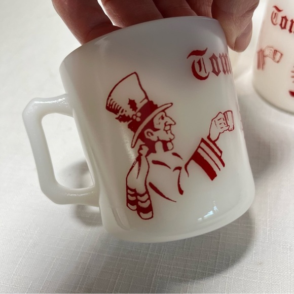 5 Hazel Atlas milk glass mugs. Vintage. Tom and Jerry. Eggnog - Picture 1 of 9